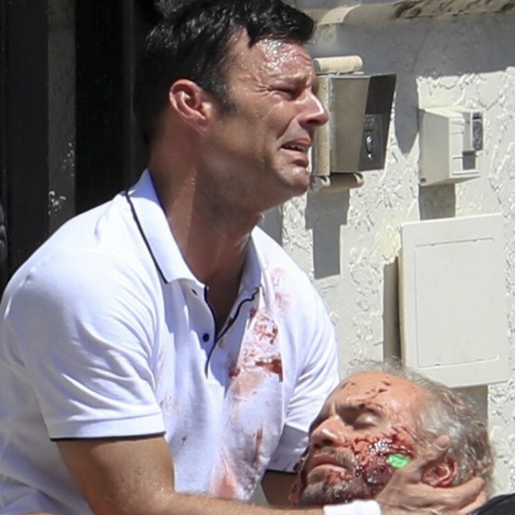 ¡No es sangre de verdad! Ricky Martin graba escenas de ‘Versace: American Crime Story’