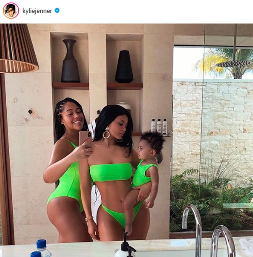 Los deslumbrantes looks que Kylie Jenner lució en sus vacaciones - Foto 1