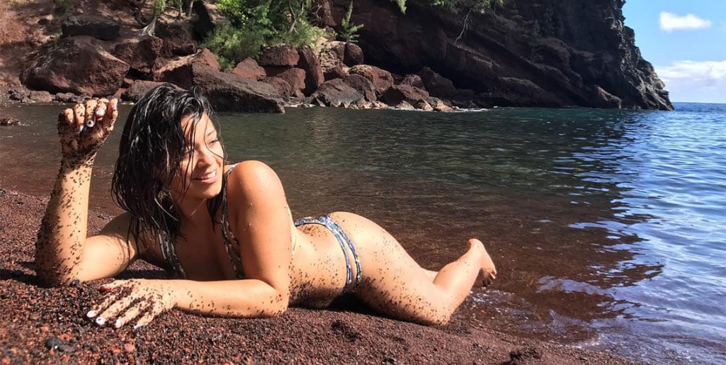 Gina Rodriguez, bikini.