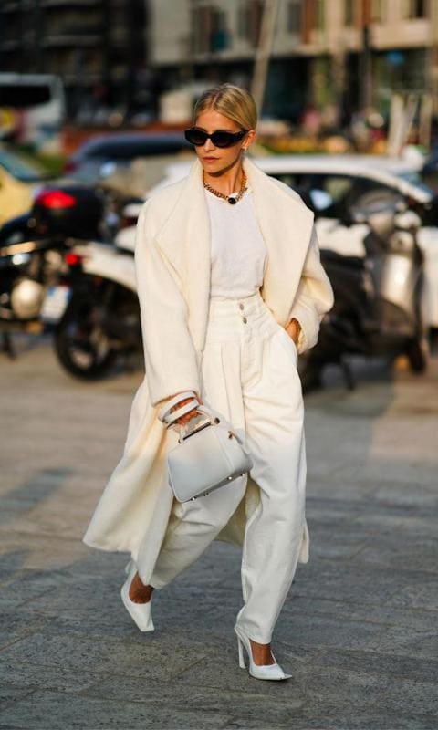 How to wear white pants in fall and winter: An influencers' guide - Photo 1