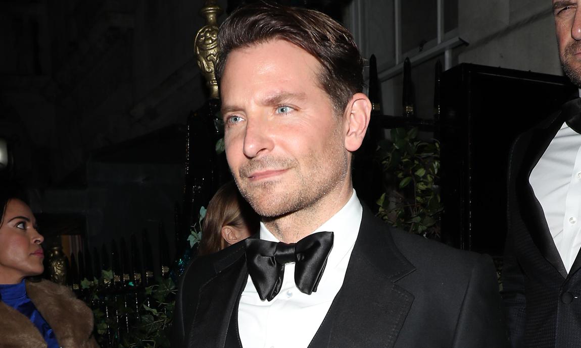 Bradley Cooper Reunites With Ex Girlfriend At 2020 Oscars See Photo
