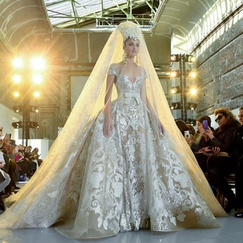 9 of the most expensive wedding dresses of 2020 - Photo 6