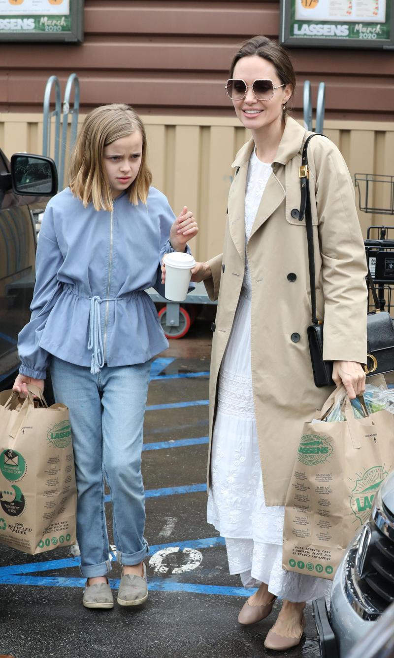 Angelina Jolie and daughter Vivienne have grocery shopping date