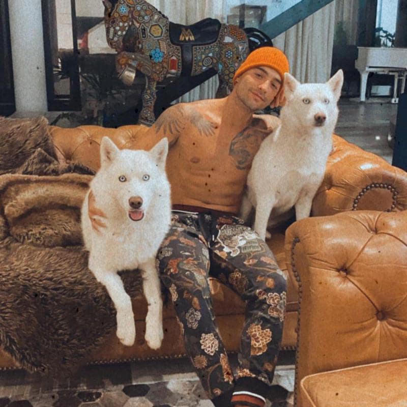 Maluma spending time with family