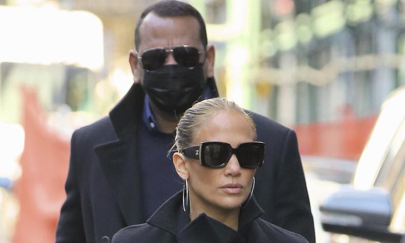 Jennifer Lopez and Alex Rodriguez Arrive in Miami