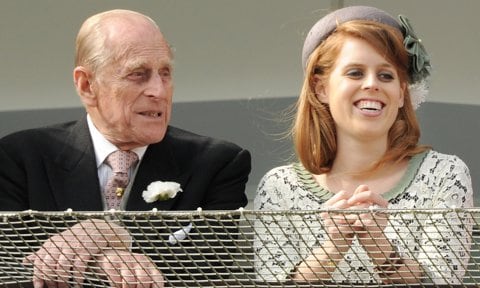 Princess Beatrice appeared to be enjoying her grandfather‘s company at the 2012 Investec Derby Festival.