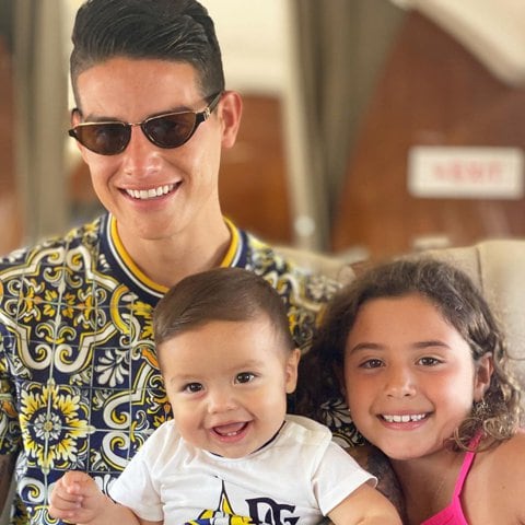 James Rodriguez y sus hijos