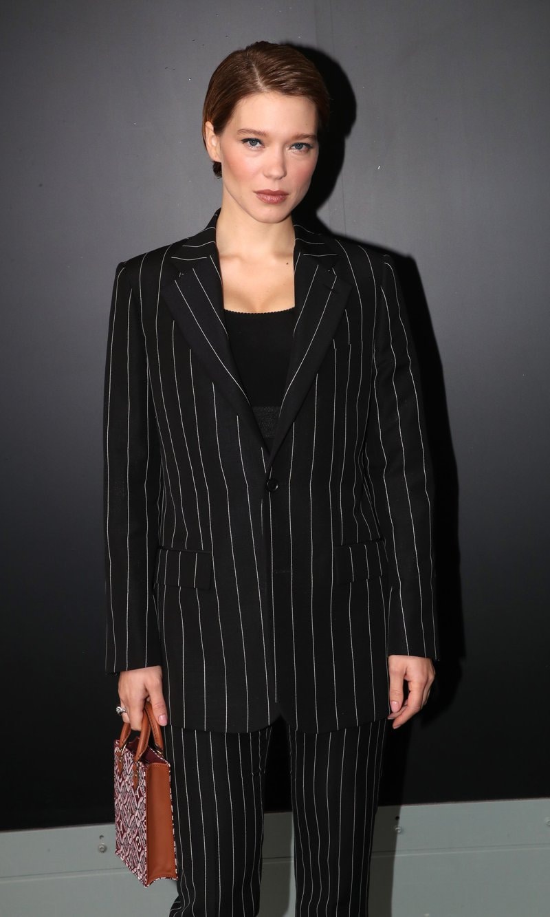Louis Vuitton : Front Row - Paris Fashion Week - Mode Femme Printemps Eté 2021