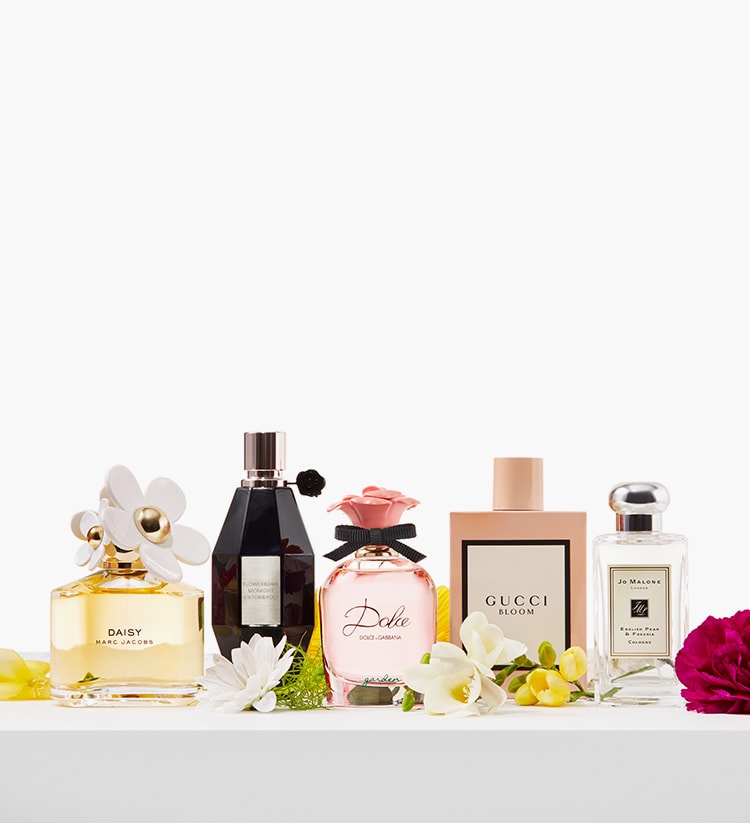 Your Mother’s Day table never looked (or smelled) so good with these fragrance-inspired arrangements